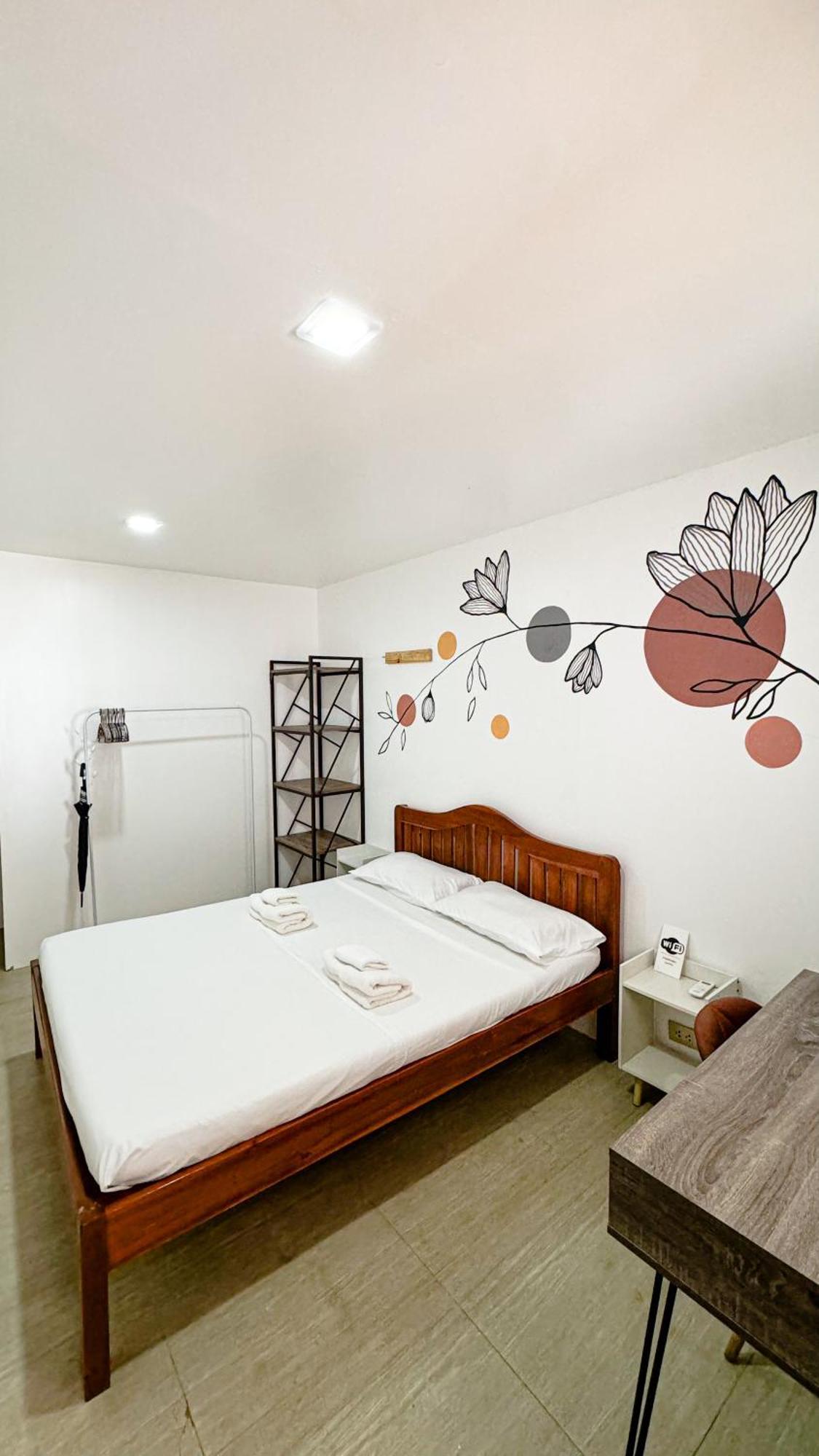 Kasamigos Guesthouse With Fast Internet Puerto Princesa Εξωτερικό φωτογραφία
